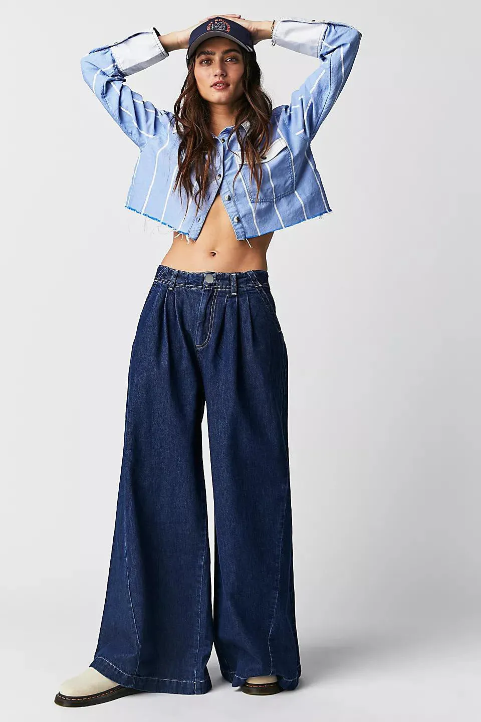 Trendy Plus-Size Wide Leg Denim Pants for Effortless Street Style
