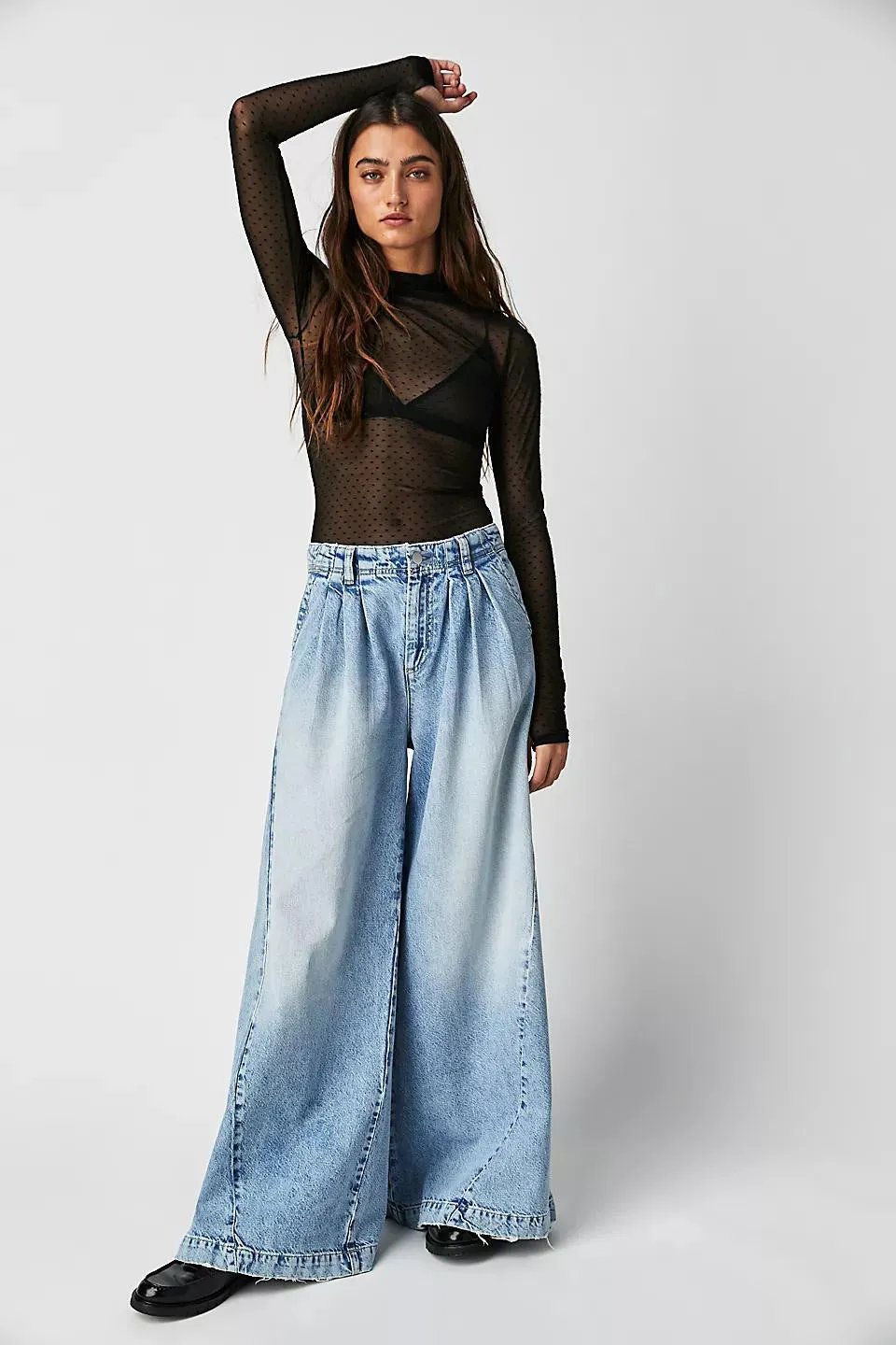 Trendy Plus-Size Wide Leg Denim Pants for Effortless Street Style