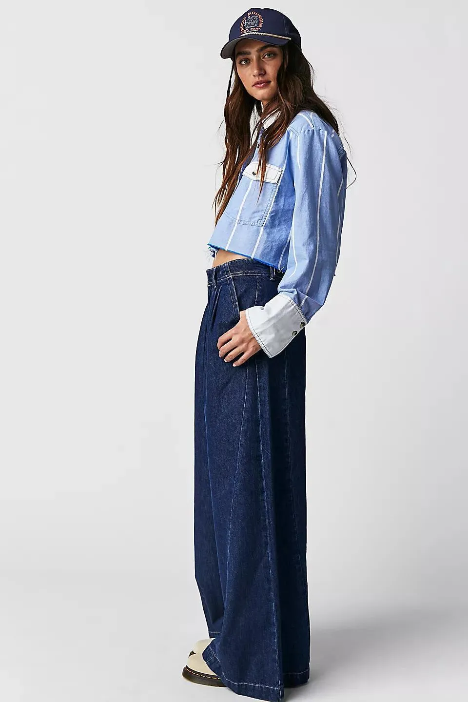 Trendy Plus-Size Wide Leg Denim Pants for Effortless Street Style