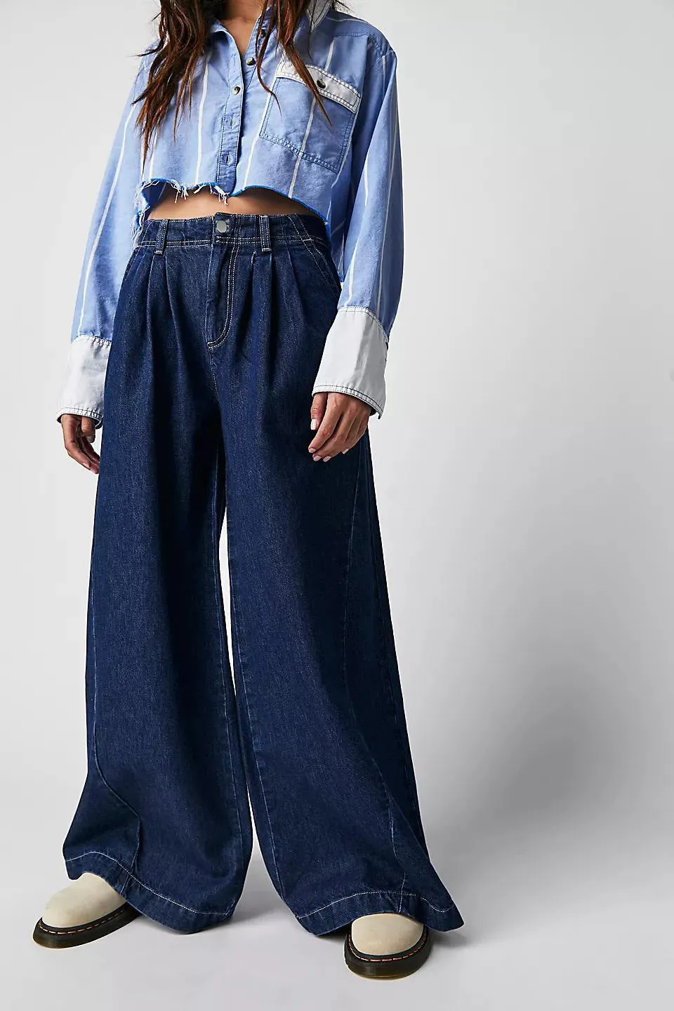 Trendy Plus-Size Wide Leg Denim Pants for Effortless Street Style