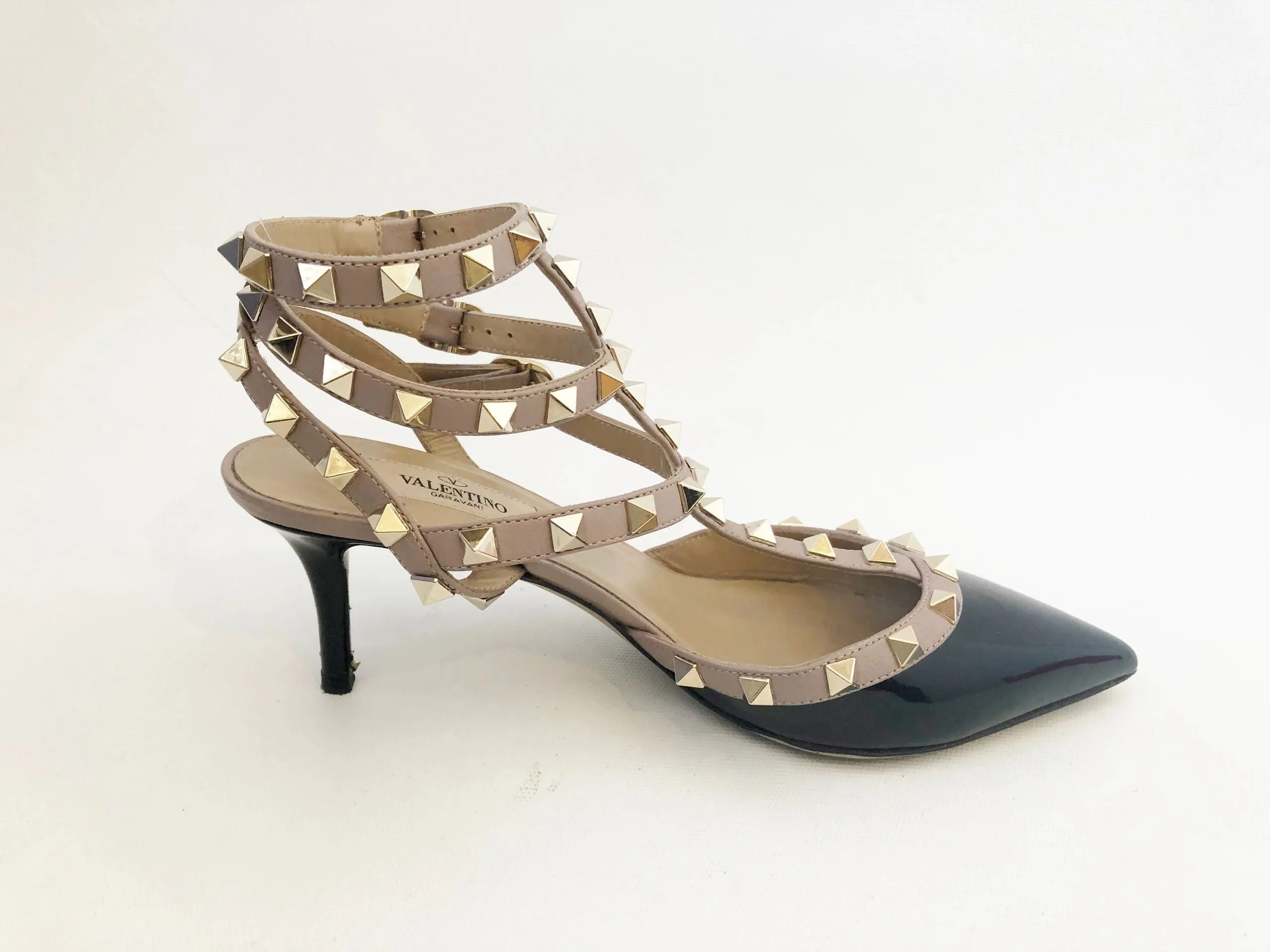 Valentino Rockstud T-Strap Pump Size 36.5 It (6.5 Us)
