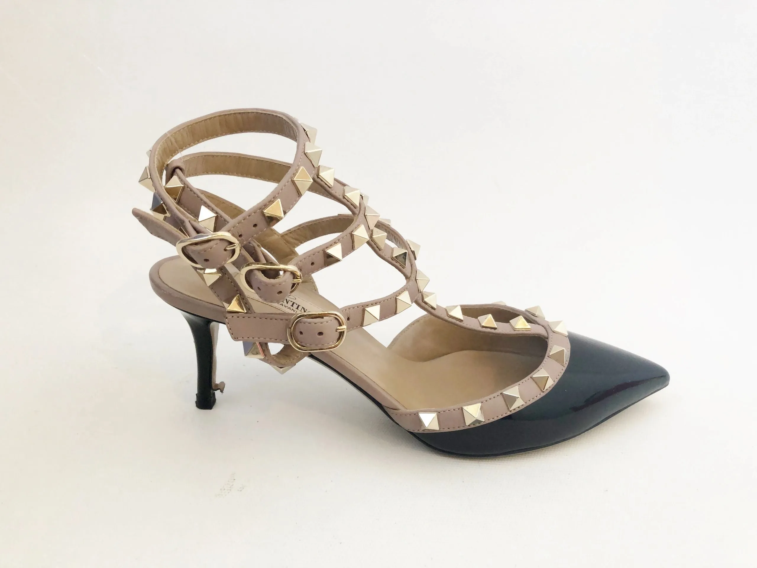 Valentino Rockstud T-Strap Pump Size 36.5 It (6.5 Us)