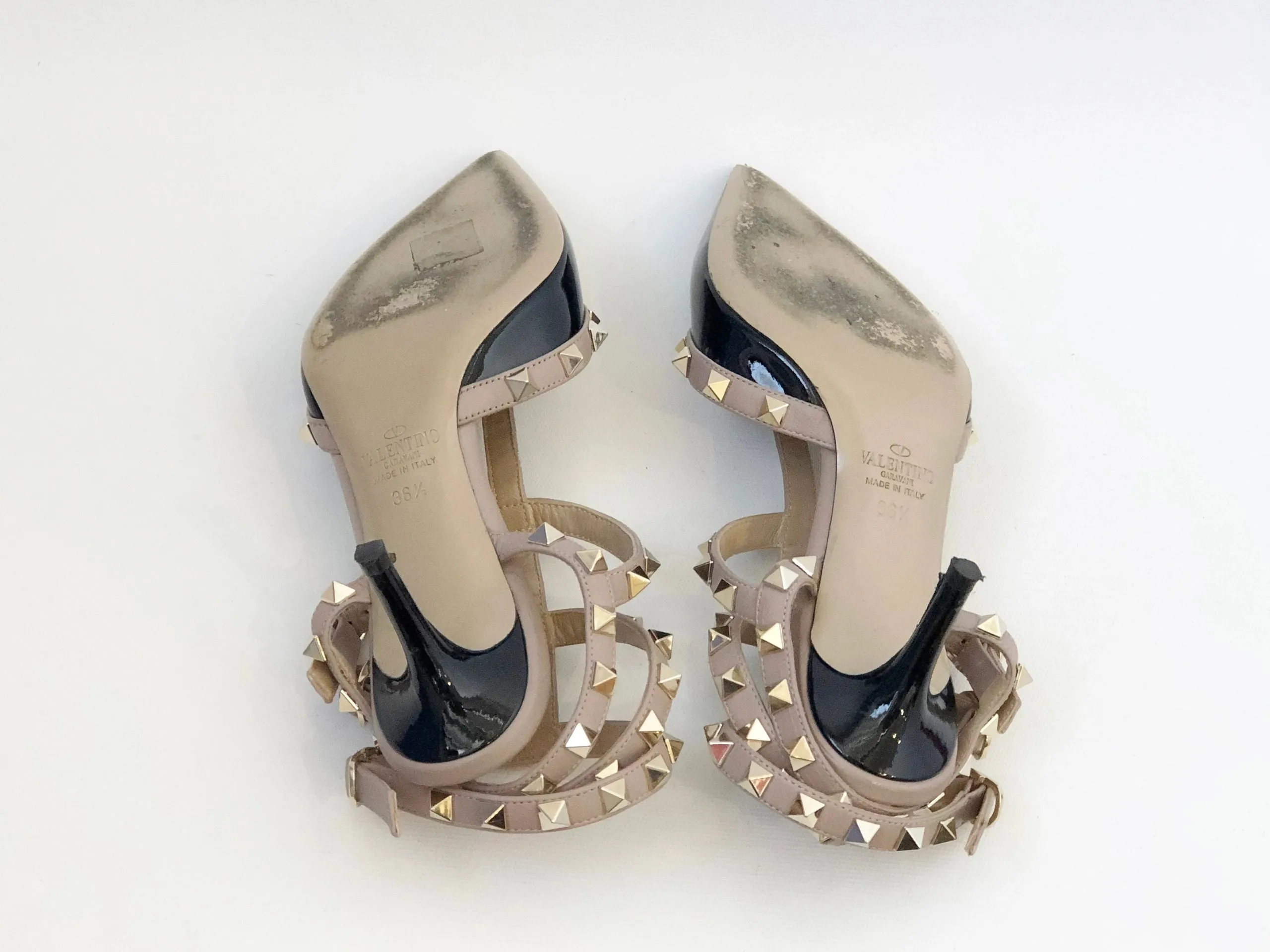 Valentino Rockstud T-Strap Pump Size 36.5 It (6.5 Us)