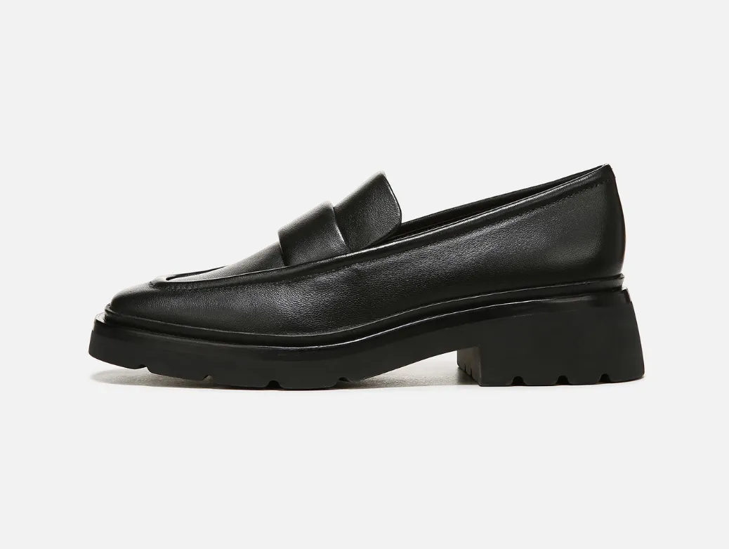 VINCE ROBIN LEATHER LOAFER